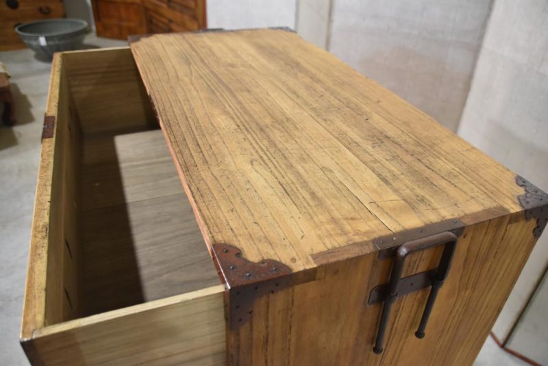 Antique Nihonmatsu 2 Section Clothing Chest 4 Drawers and Cash Door Width:910mm - Image 7