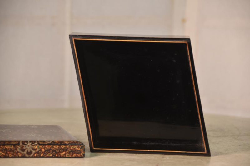 Japanese Wakasa Lacquer Diamond Shaped Lidded Box Width:225mm - Image 4