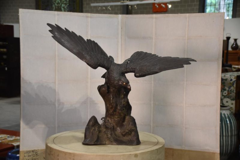 Japanese Bronze Eagle Statue Width:660mm
