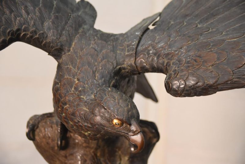Japanese Bronze Eagle Statue Width:660mm - Image 8