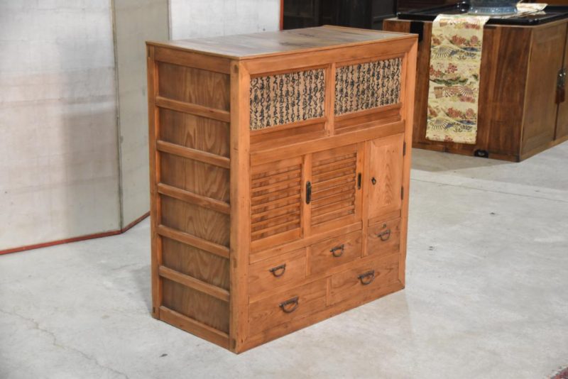 Choba Dansu Antique Merchant Chest Width:910mm - Image 3