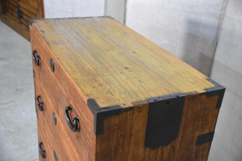 Antique 4 Drawer Clothing Chest (2 Sections) Width:842mm - Image 8