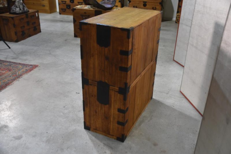 Antique 4 Drawer Clothing Chest (2 Sections) Width:842mm - Image 5