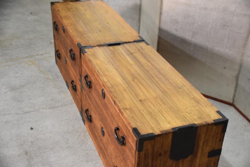 Antique 4 Drawer Clothing Chest (2 Sections) Width:842mm - Image 3