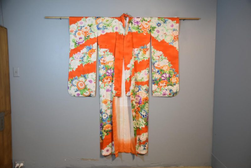 Japanese Vintage Furisode Kimono - Image 4