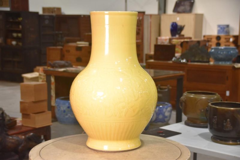 Japanese Yellow Celadon Vase Height:520mm