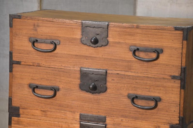 Antique 2 Section Clothing Chest 4 Drawers and Cash Door Width:930mm - Image 2