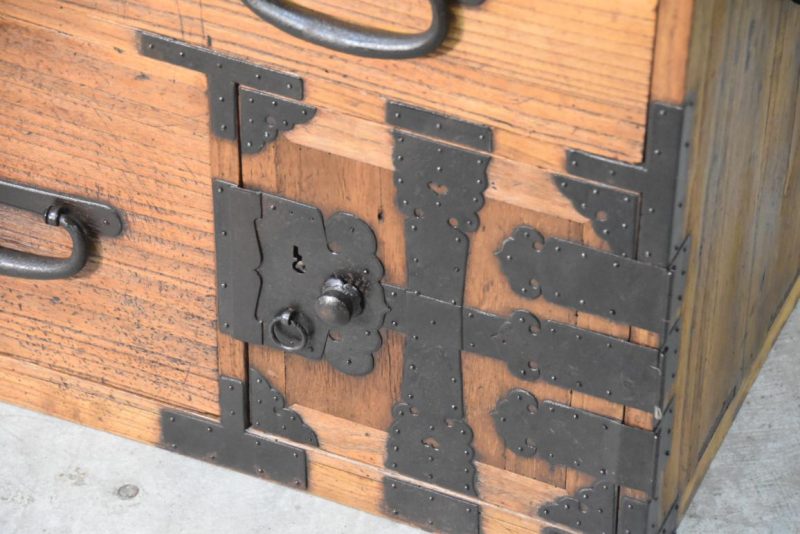 Antique 2 Section Clothing Chest 4 Drawers and Cash Door Width:930mm - Image 9