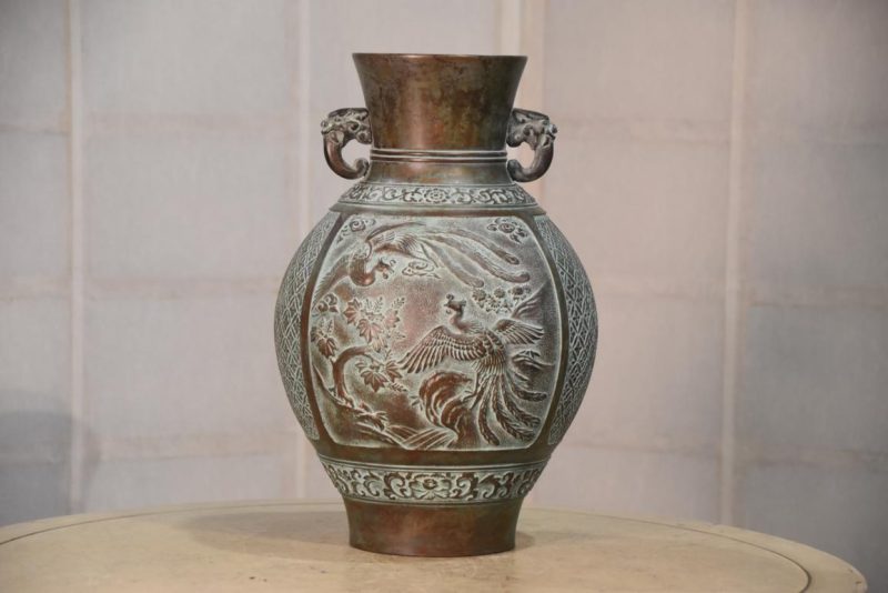 Japanese Seido Bronze Vase Height:330mm - Image 8