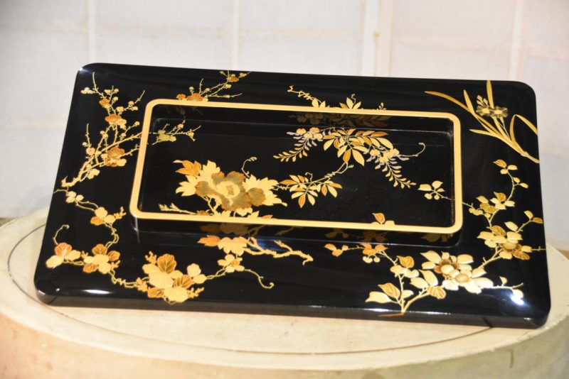 Japanese Maki-E Lacquer Lidded Box Length:460mm. - Image 7