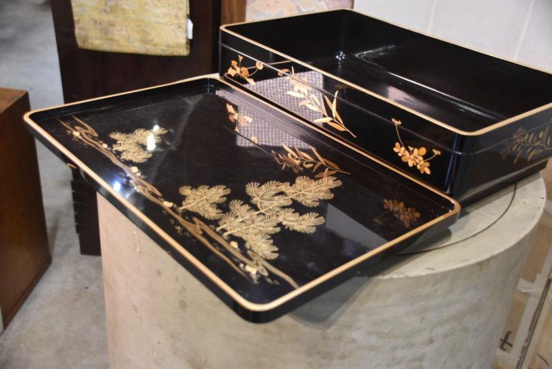 Japanese Maki-E Lacquer Lidded Box Length:460mm. - Image 4