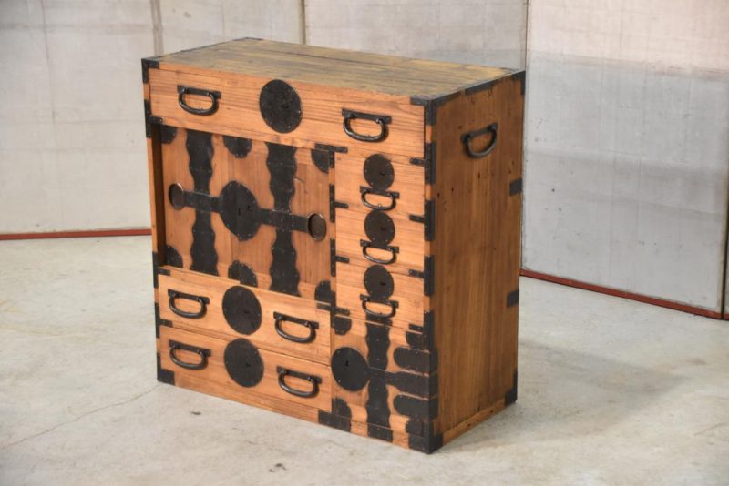 Tokyo Region Merchant Chest Width:770mm - Image 8