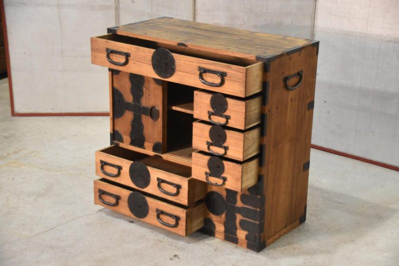Tokyo Region Merchant Chest Width:770mm - Image 7