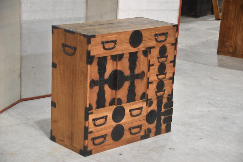 Tokyo Region Merchant Chest Width:770mm - Image 3