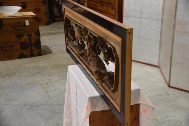 Japanese Carved Wooden Rama Transom with lacquered frame Width:1220mm - Image 3
