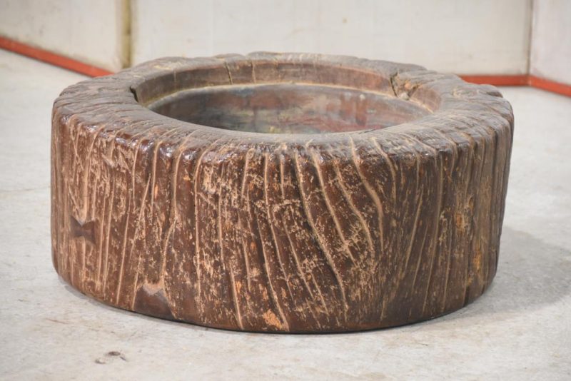 Japanese Elm Wood Hibachi Width:550mm - Image 2