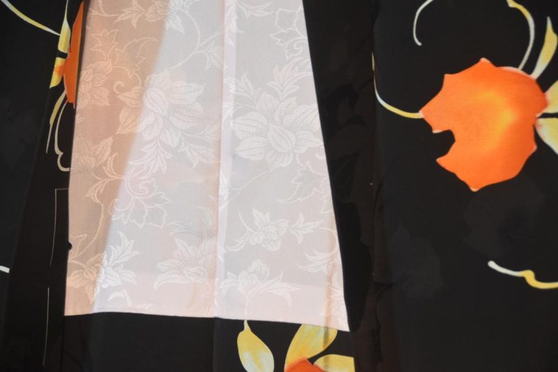 Vintage Silk Rinzu Haori Jacket - Image 4