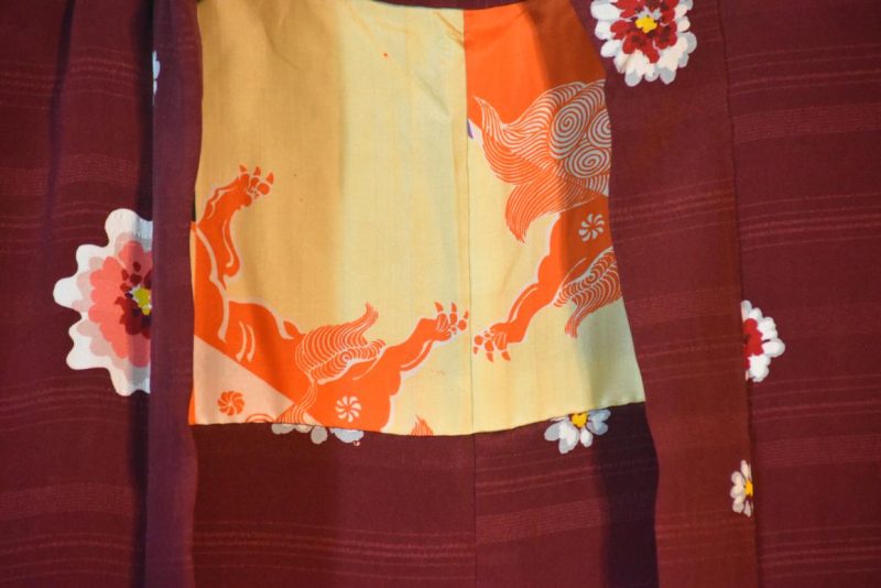 Vintage Japanese Silk Haori - Image 2