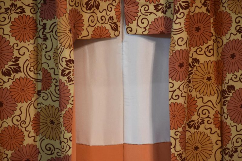 Japanese Vintage Silk Kimono - Image 5