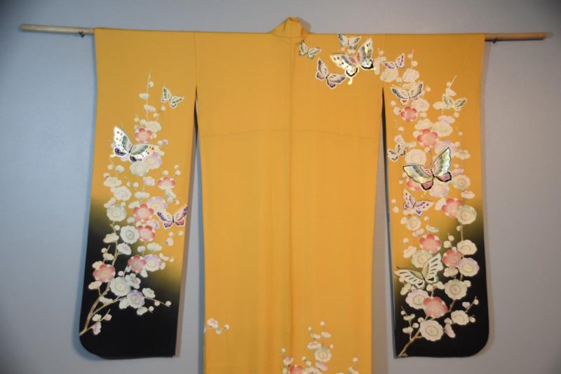 Japanese Vintage Furisode Kimono - Image 18