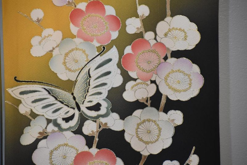 Japanese Vintage Furisode Kimono - Image 3