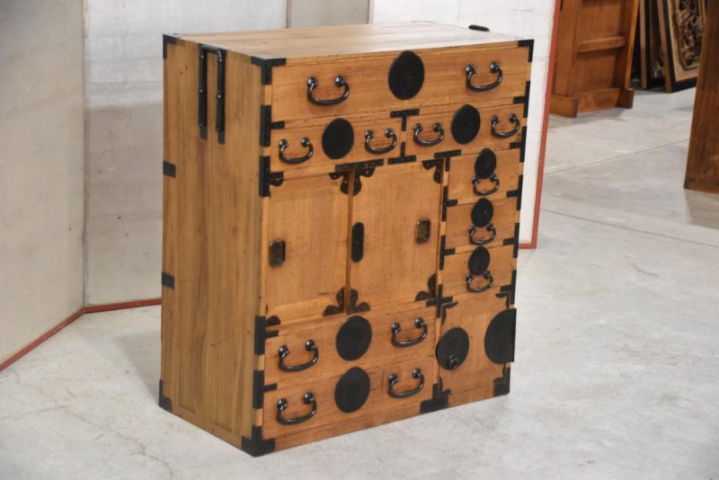 Tokyo Region Merchant Chest Width:790mm - Image 2