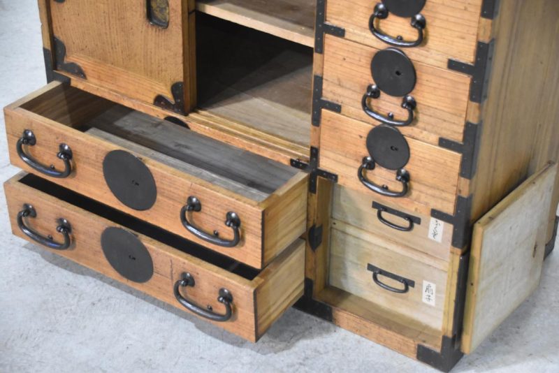 Tokyo Region Merchant Chest Width:790mm - Image 6
