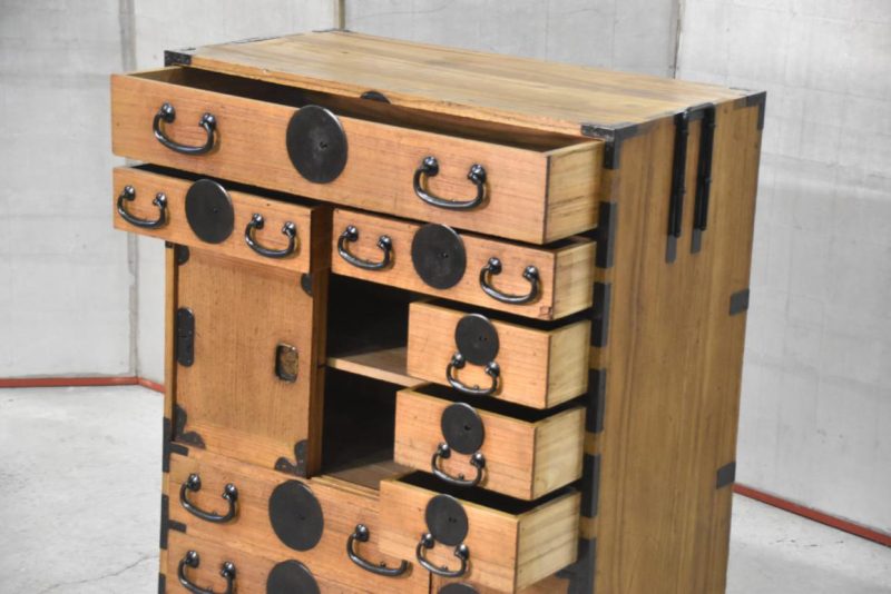 Tokyo Region Merchant Chest Width:790mm - Image 4