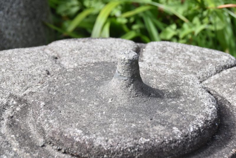 Vintage Japanese Garden Lantern - Image 4