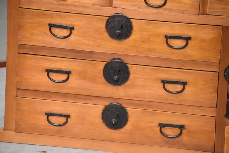 Choba Dansu Traditional Japanese Merchant Chest Width:920mm - Image 8