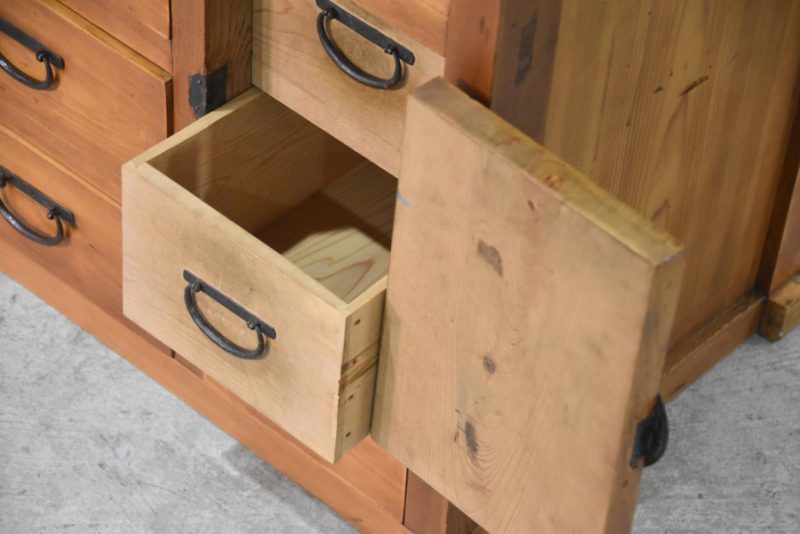 Choba Dansu Traditional Japanese Merchant Chest Width:920mm - Image 5