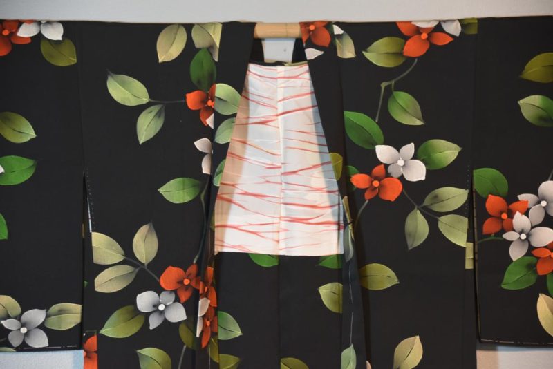 Japanese Vintage Silk Jacket - Image 3