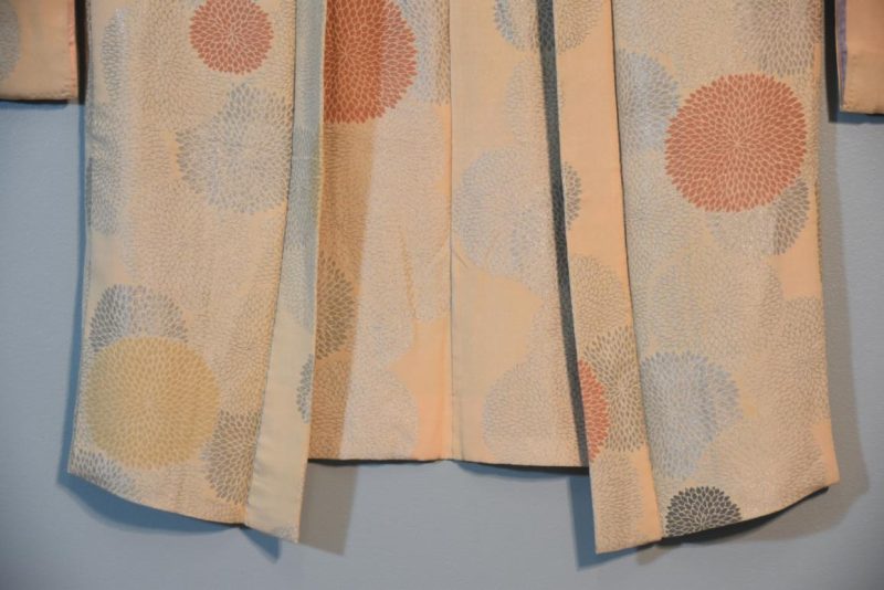 Vintage Silk Haori Jacket with Lacquered Threads - Image 5