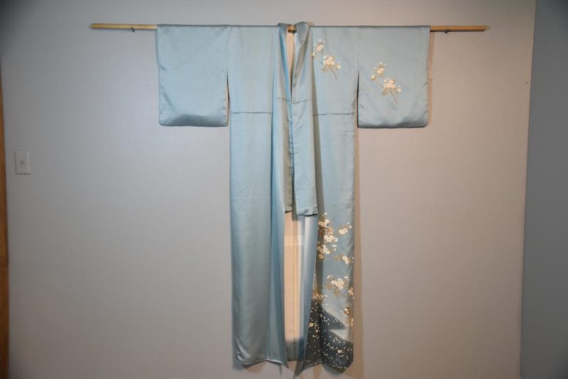 Japanese Vintage Silk Kimono - Image 4