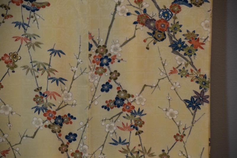 Japanese Vintage Silk Kimono - Image 2