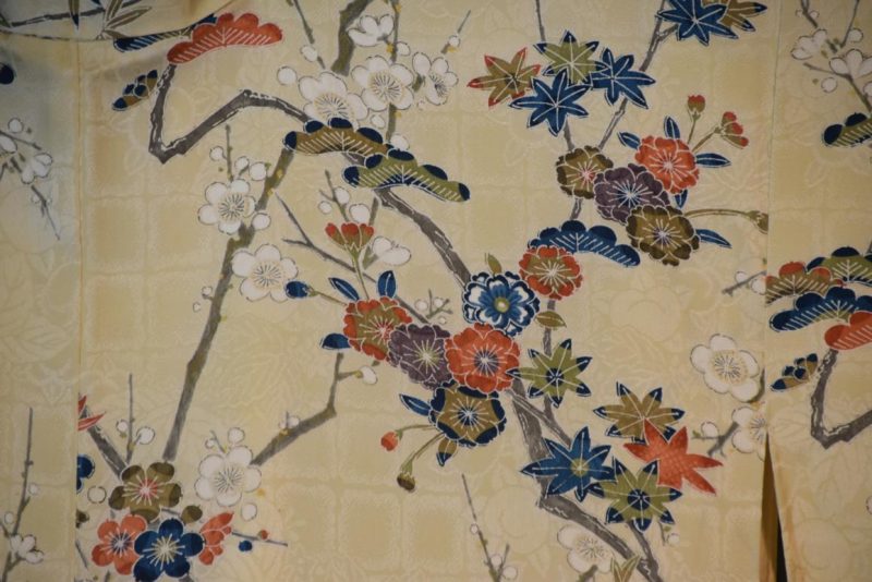 Japanese Vintage Silk Kimono - Image 5
