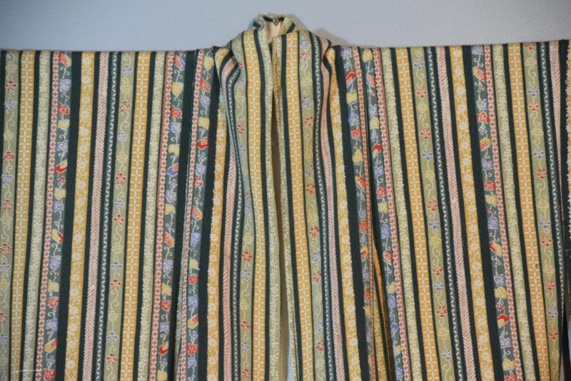 Japanese Vintage Silk Kimono - Image 4