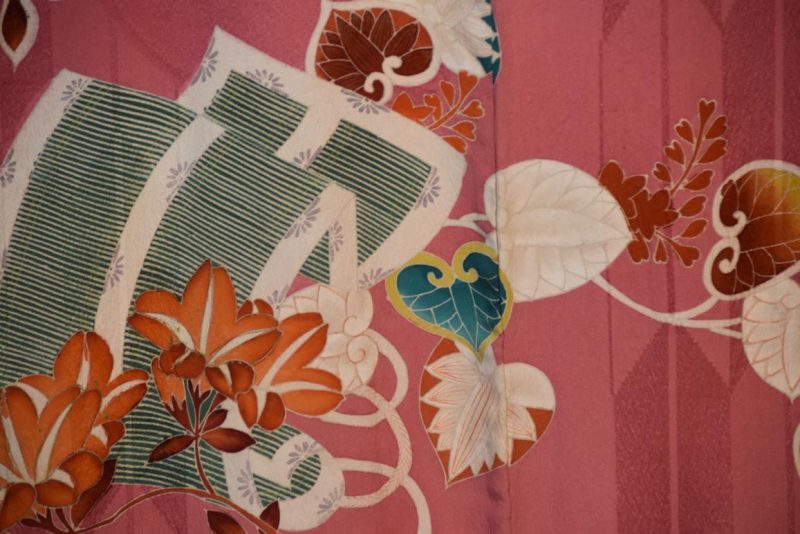 Japanese Vintage Silk Kimono - Image 7