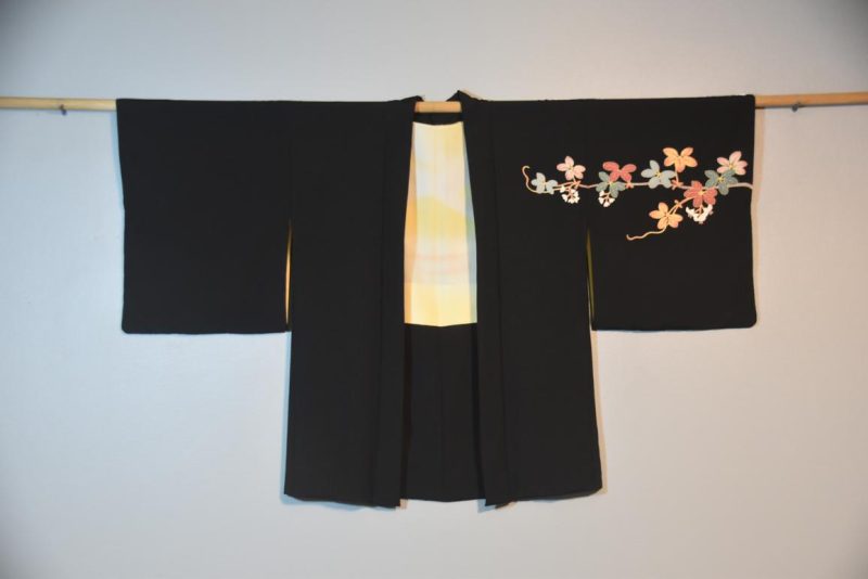 Vintage Japanese Silk Haori Jacket - Image 3