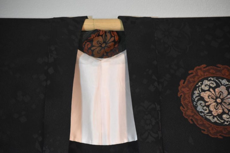Vintage Black Silk Haori Jacket with Lacquered Threads - Image 4