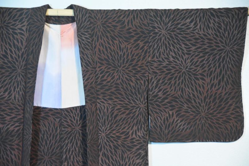Vintage Black Silk Haori Jacket with Red Lacquered Threads - Image 3