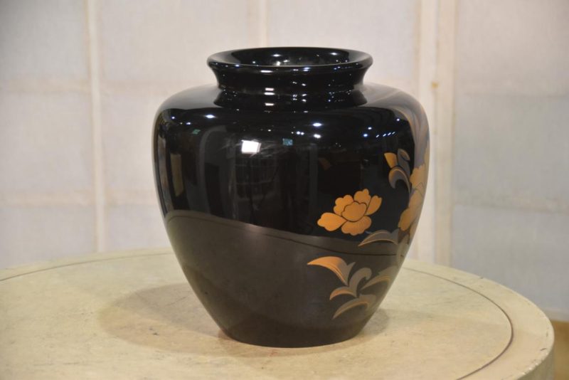 Lacquer Vase Width:240mm - Image 6