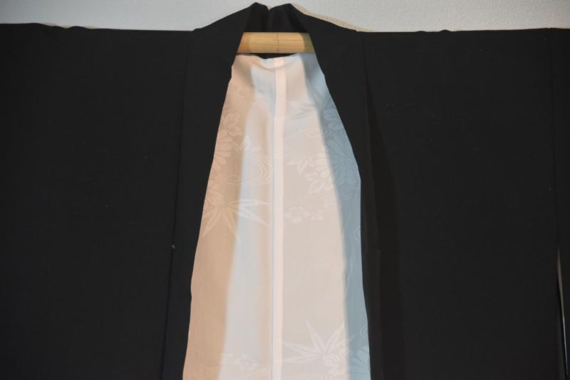 Vintage Japanese Silk Haori Jacket - Image 3