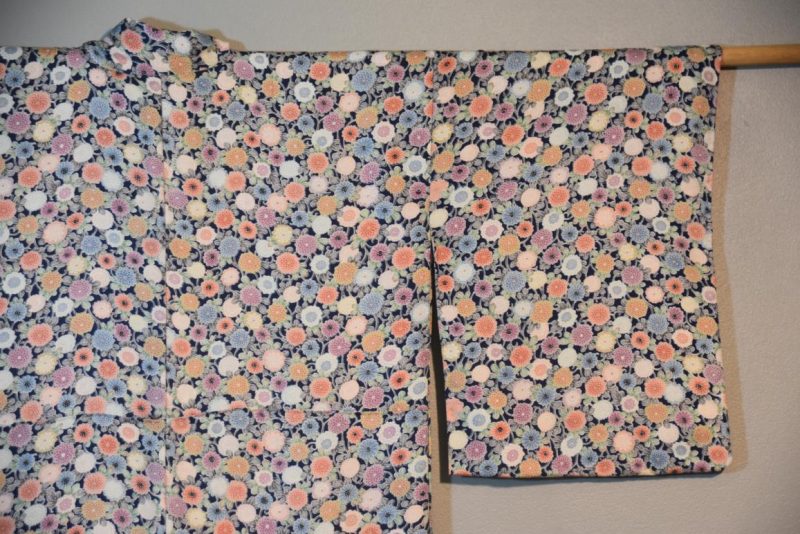 Japanese Vintage Silk Kimono - Image 5
