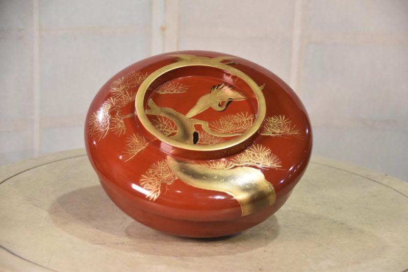Japanese Maki-E Lacquer Lidded Bowl Width:260mm
