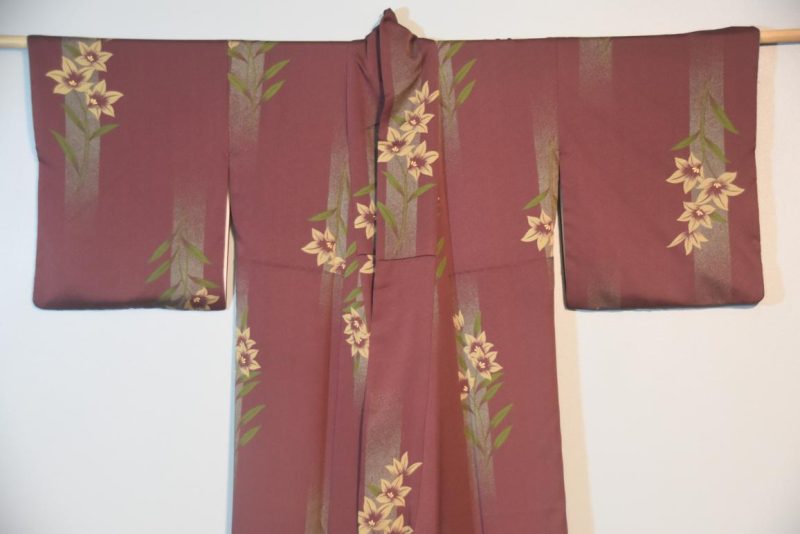 Japanese Vintage Silk Kimono - Image 6