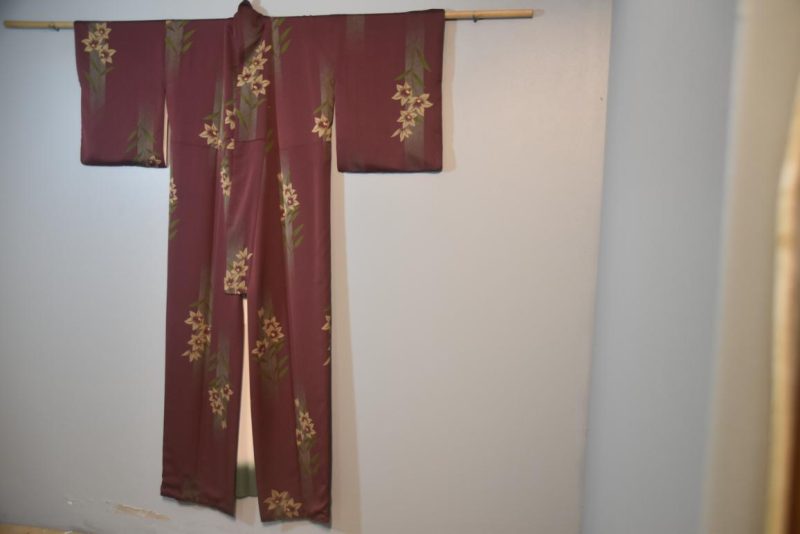 Japanese Vintage Silk Kimono - Image 2