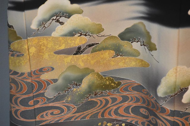 Japanese Vintage Silk Tomosode Kimono - Image 3