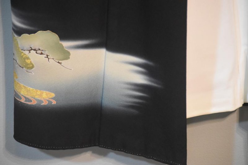 Japanese Vintage Silk Tomosode Kimono - Image 9