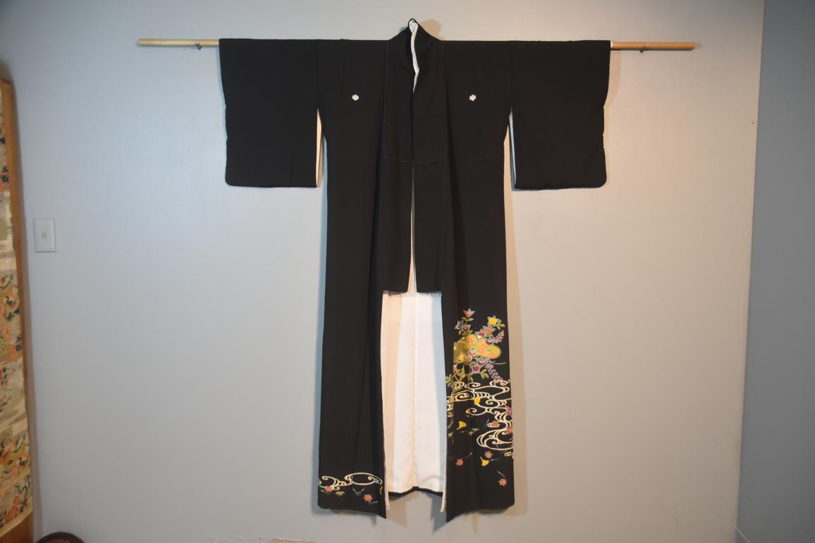 Japanese Vintage Silk Tomosode Kimono - Buy Online Japanese Antiques